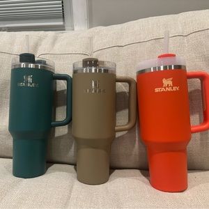 (3) 40oz Stanley Quencher Cups